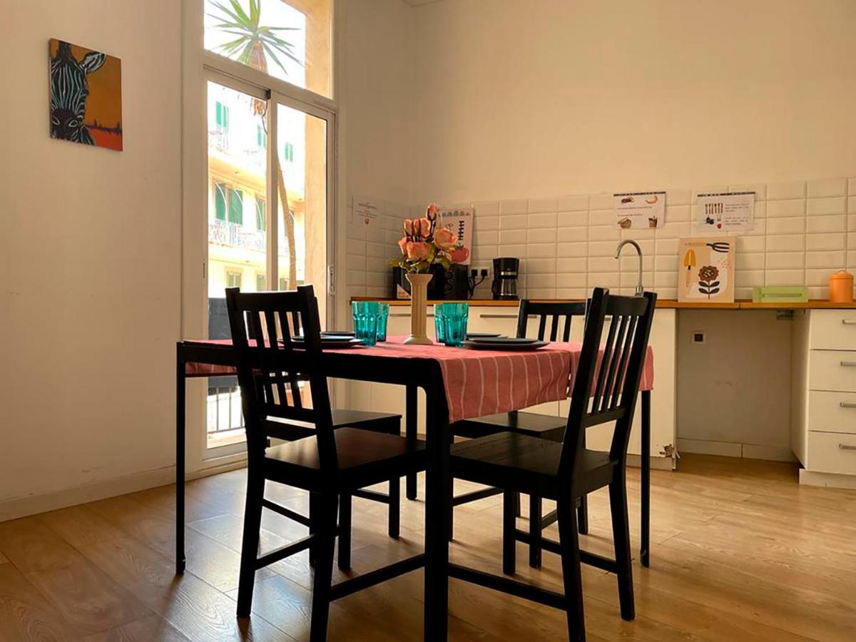 By La Rambla Rooms Barselona Dış mekan fotoğraf