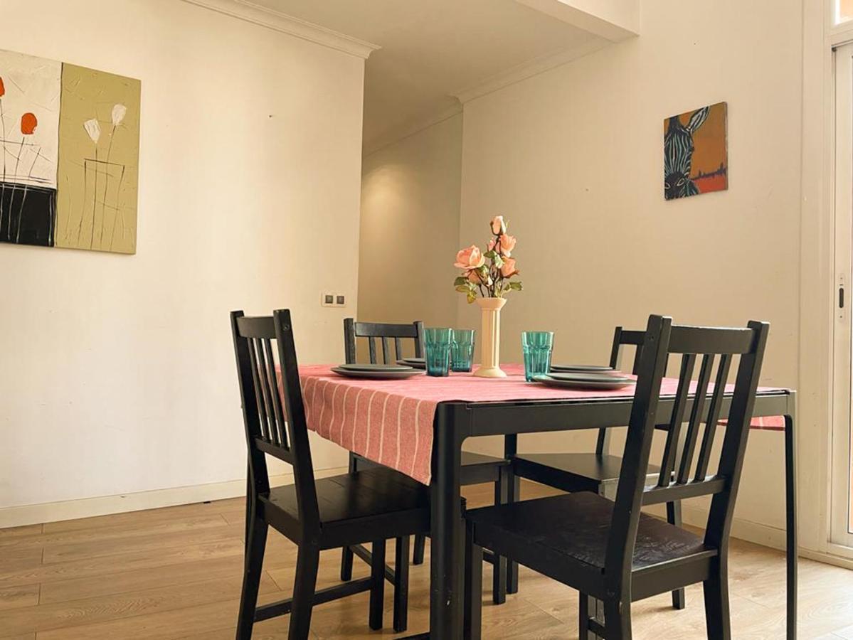 By La Rambla Rooms Barselona Dış mekan fotoğraf