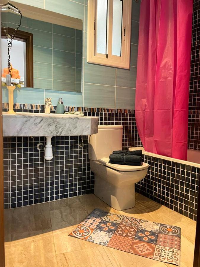 By La Rambla Rooms Barselona Dış mekan fotoğraf