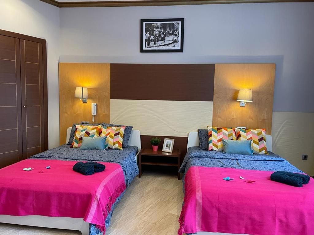 By La Rambla Rooms Barselona Dış mekan fotoğraf