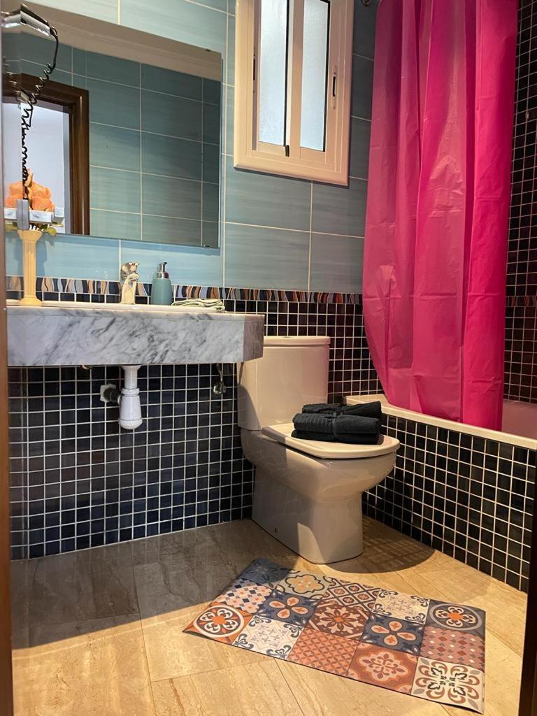 By La Rambla Rooms Barselona Dış mekan fotoğraf