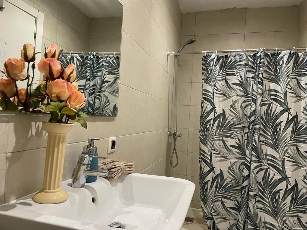 By La Rambla Rooms Barselona Dış mekan fotoğraf